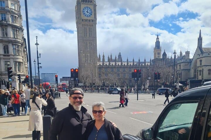 Black Cab Top Sights Tour and Thames River Cruise — London Private Sightseeing photo 4