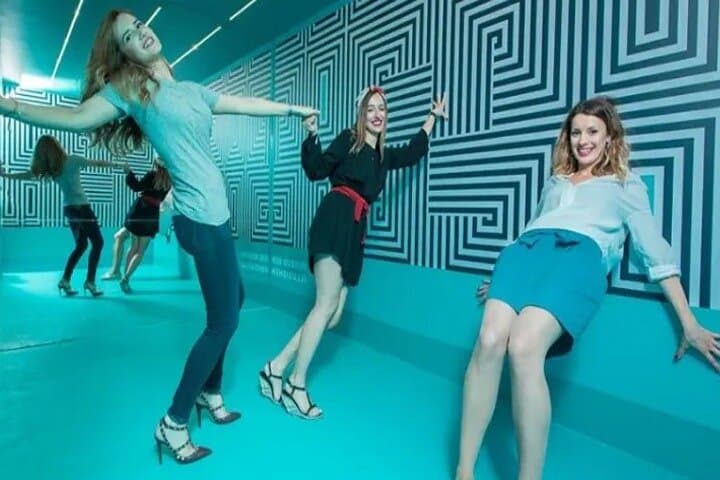 Museum of Illusions Dubai: Interactive Entry Tickets & Visitor Guide photo 2