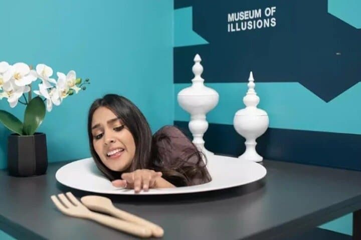 Museum of Illusions Dubai: Interactive Entry Tickets & Visitor Guide photo 3