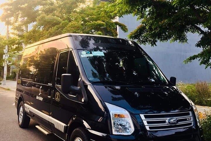 Da Nang Airport Private Transfer — DCAR Limousine Pick-Up & Drop-Off photo 4