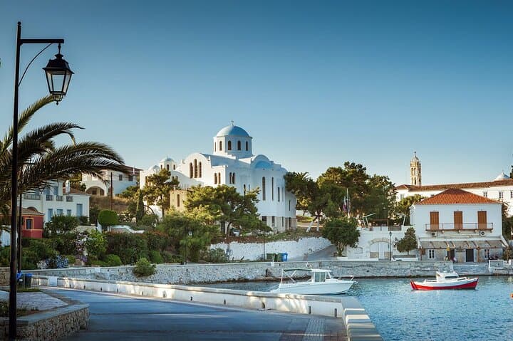 Spetses Walking Tour: Bouboulina Museum & Waterfront Heritage Stroll photo 5