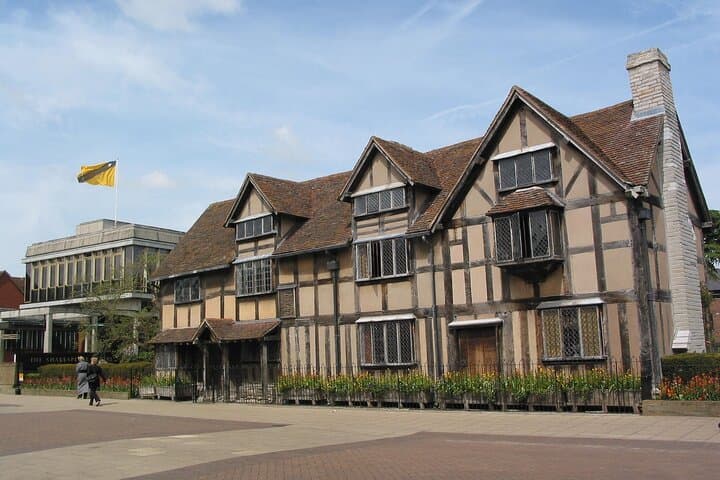 Cotswold And Shakespeare Country Private Tour from London photo 4