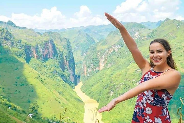 3-Day Ha Giang Loop Private Jeep Tour from Hanoi — Ma Pi Leng, Dong Van & Hmong Culture photo 4
