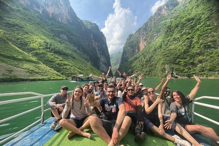 3-Day Ha Giang Loop Private Jeep Tour from Hanoi — Ma Pi Leng, Dong Van & Hmong Culture photo 3