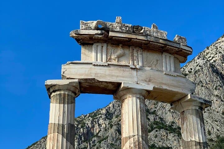 Delphi Full-Day Private Tour from Athens: Oracle, Museum & Arachova photo 3