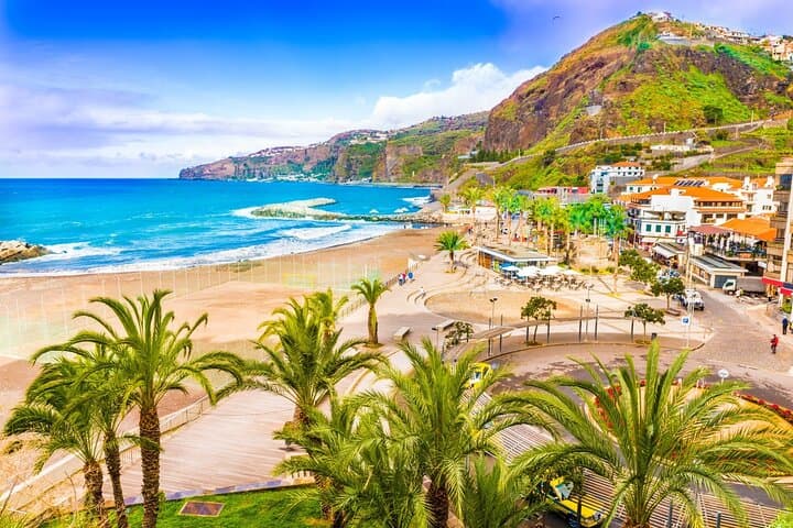 Porto Moniz Day Tour from Funchal: Volcanic Pools, Cabo Girão & Paúl da Serra photo 3