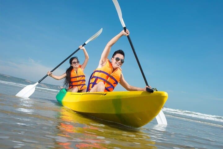 Kayaking the Palm: 1-Hour Dubai Skyline Kayak Tour photo 2