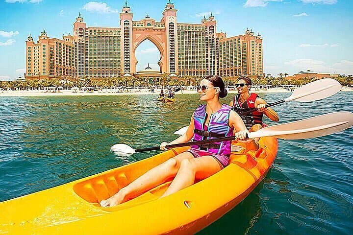 Kayaking the Palm: 1-Hour Dubai Skyline Kayak Tour photo 5