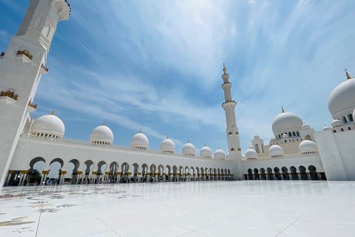Abu Dhabi Full-Day City Tour from Dubai: Sheikh Zayed, Heritage Village & Emirates Palace photo 1