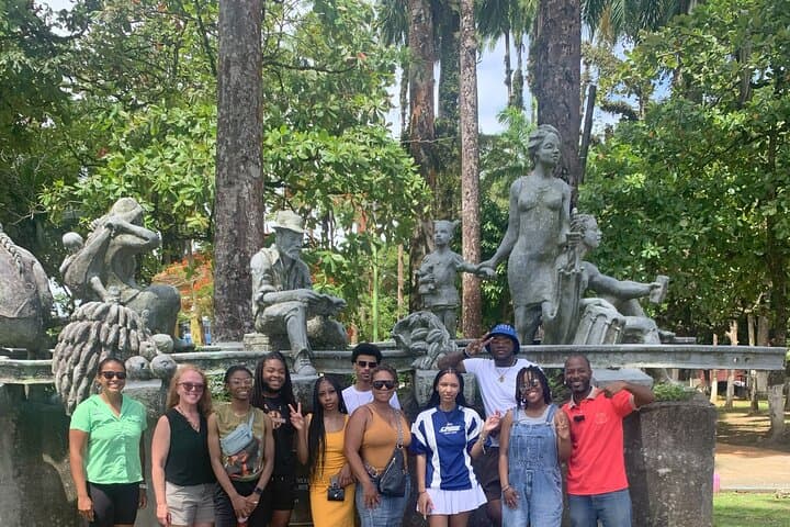 Authentic Limón Downtown Walking Experience — Puerto Limón Cultural Walking Tour photo 6