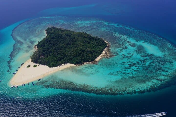 Phi Phi Islands Day Tour from Khaolak — Speedboat Snorkel to Maya Bay & Pileh Lagoon photo 5