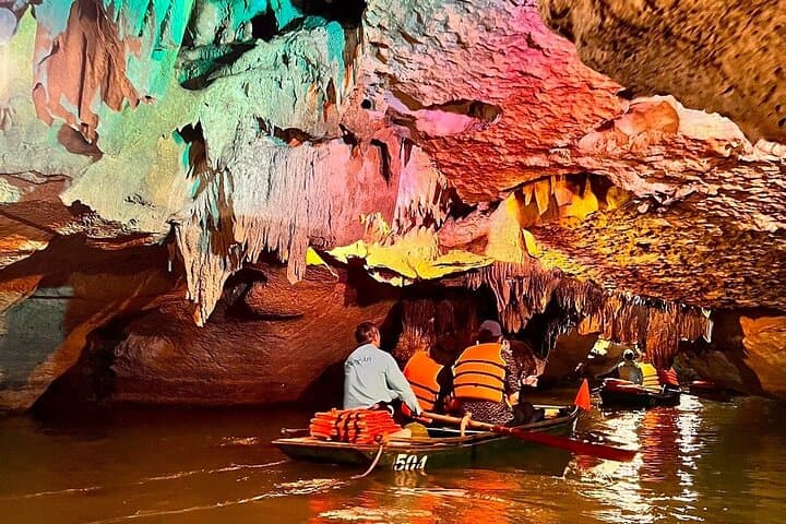 Ninh Binh Day Tour: Trang An, Bich Dong, Mua Cave & Local Life photo 6
