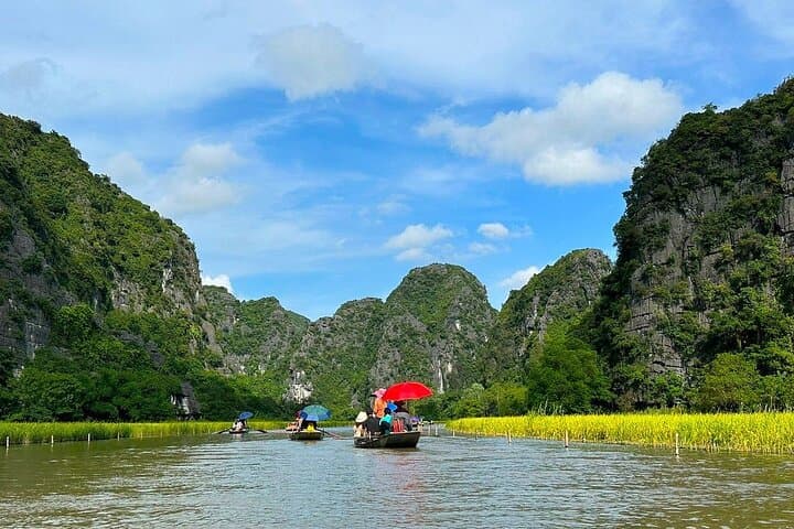 Hanoi to Tam Coc & Hoa Lu: Incense Village Day Trip from Hanoi photo 2