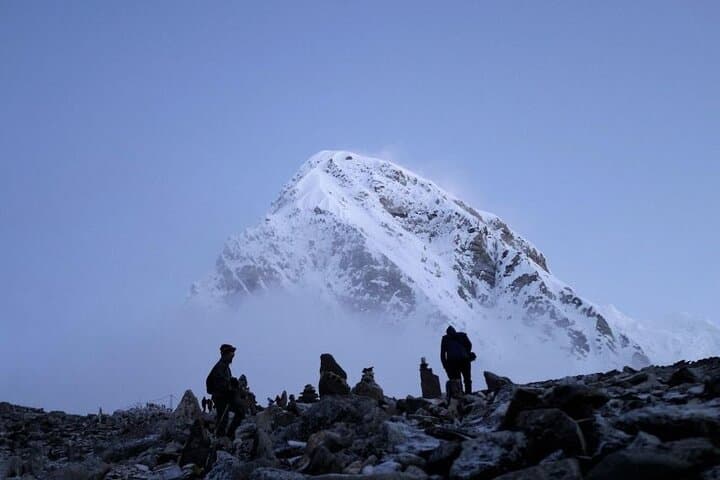 9-Day Everest Base Camp Trek from Lukla: High-Altitude Trekking Guide photo 2