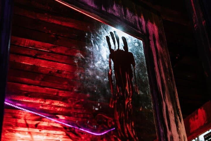 Serial Killer Escape Room Charleston — Chainsaw Chuck 60-Minute Challenge