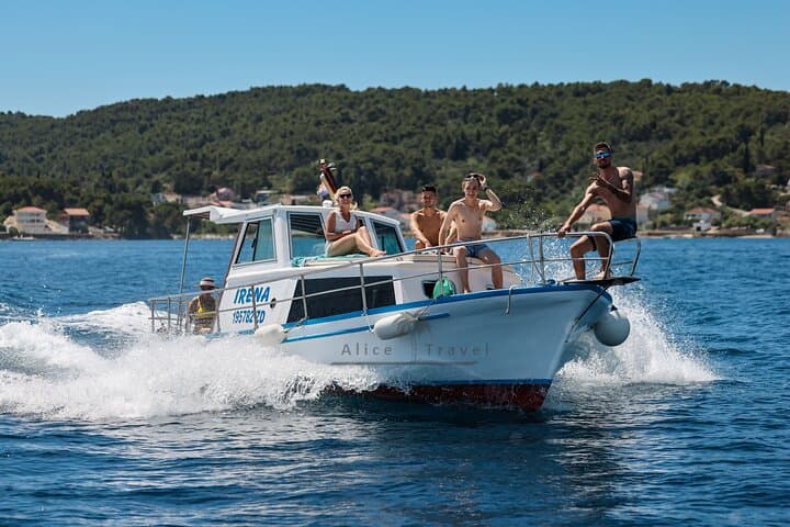 Zadar Half-Day Islands Hopping and Snorkeling Tour photo 2