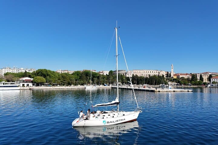 Pula Half-Day Sailing: SUP, Snorkel & GoPro Along the Istrian Coast
