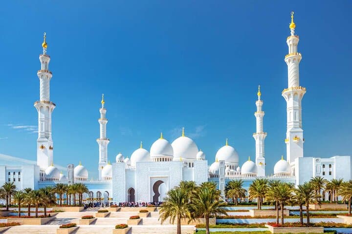 Abu Dhabi Private Tour: Full-Day Sheikh Zayed, Louvre & Emirates Palace Experience photo 2