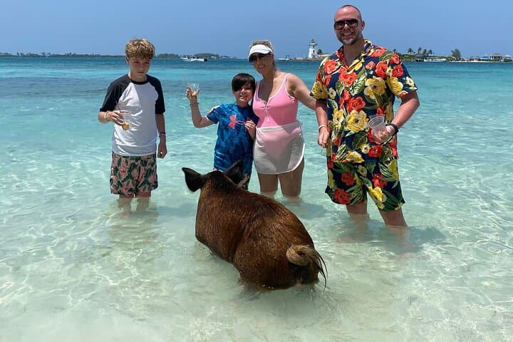 Private 3-Island Paradise Boat Tour from Nassau — 4-Hour Snorkel & Turtle Swim photo 2