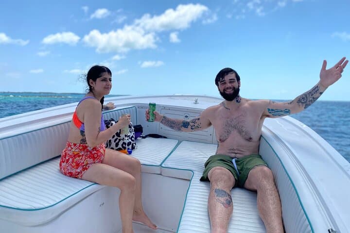 Private 3-Island Paradise Boat Tour from Nassau — 4-Hour Snorkel & Turtle Swim photo 6