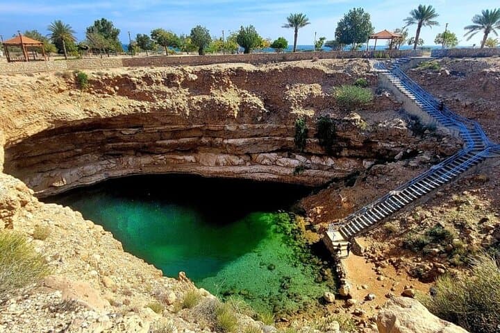 5-Day Oman Highlights: Muscat, Wadis, Desert & Jebel Akhdar Shared Tour photo 6