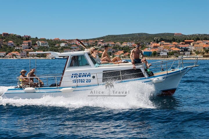 Private Half-Day Zadar Boat Tour — Snorkel Ošljak & Sandy Preko Beach