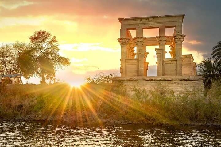 Day Trip to Abu Simbel and Philae from Cairo — Flights, Temples & Nile Views photo 3