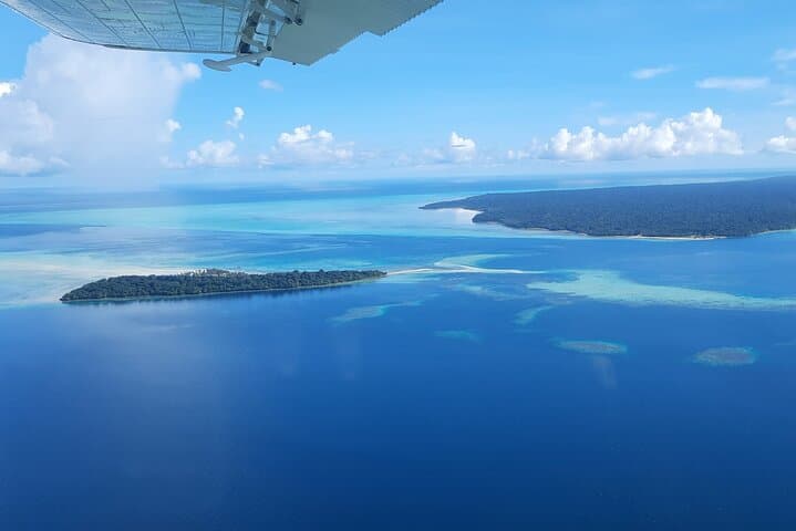 Balabac Seaplane Day Trip: Candaraman & Onok Island Snorkel Adventure photo 2