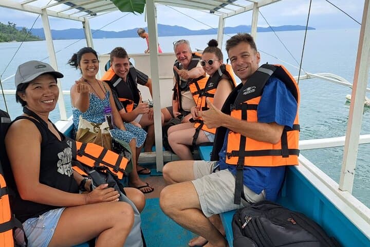 Seaplane Island Hopping to Port Barton: Maxima, Twin Reef & Turtle Sanctuary photo 4