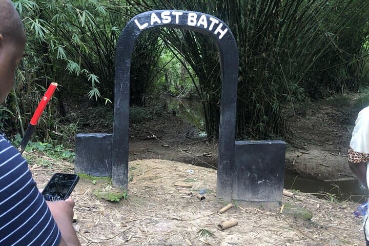 Assin Manso to Elmina: Cape Coast Slave Castle History Tour photo 5