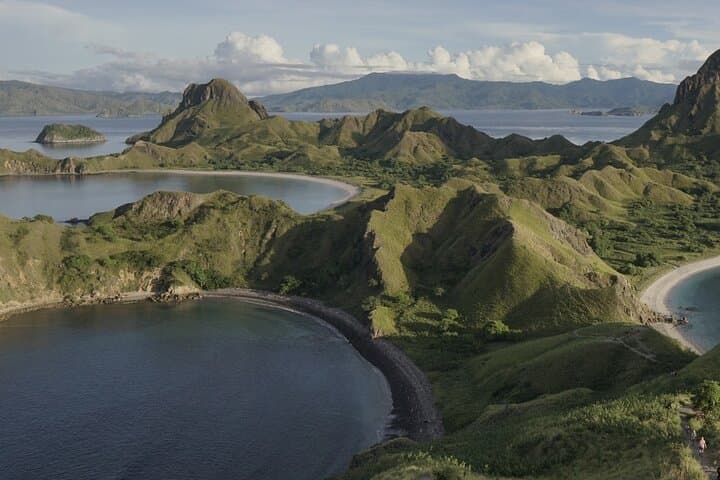 Komodo National Park Sailing: 3-Day Pinisi Liveaboard from Labuan Bajo photo 4