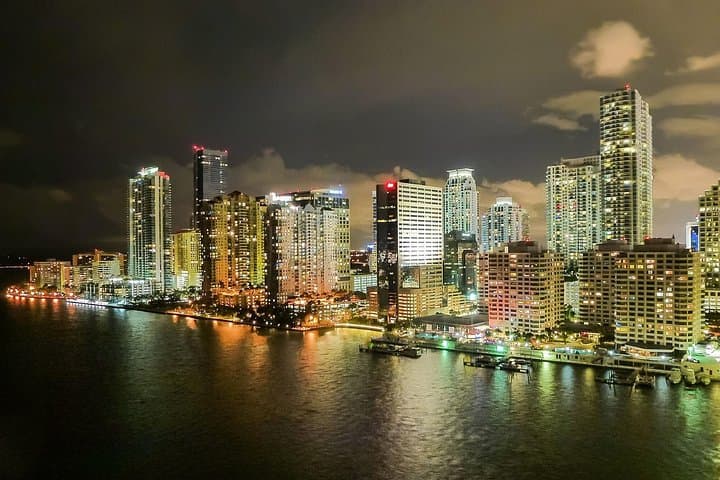 Miami New Year's Eve Fireworks Cruise: Champagne Toast & DJ on Biscayne Bay photo 2