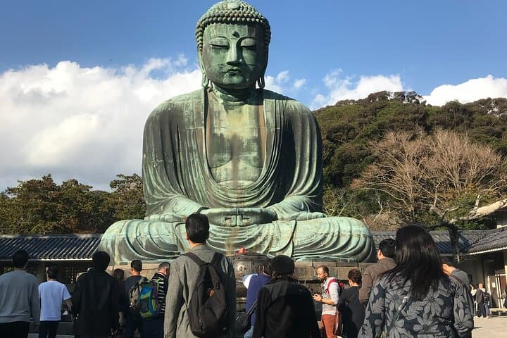 Kamakura Heritage Bike & Walk Tour with Ex-Rickshaw Guide photo 2