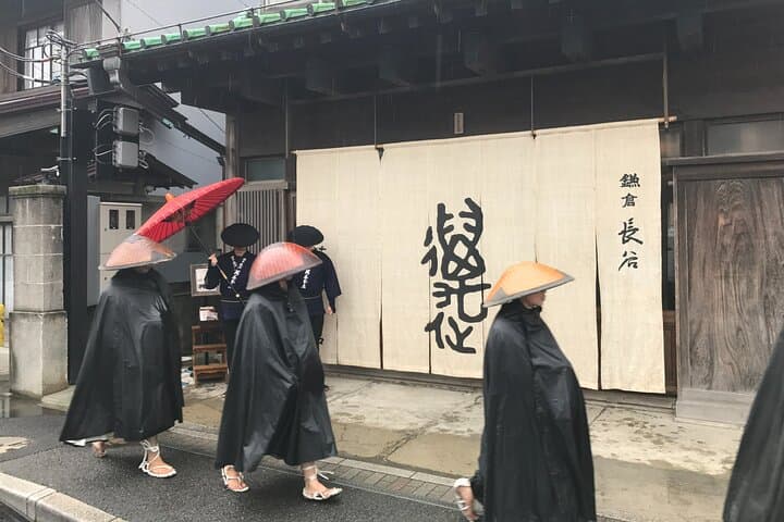 Kamakura Heritage Bike & Walk Tour with Ex-Rickshaw Guide photo 6
