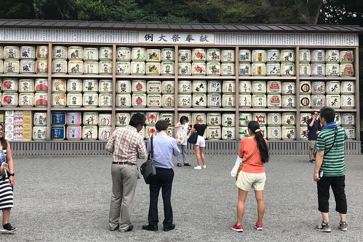 Kamakura Heritage Bike & Walk Tour with Ex-Rickshaw Guide photo 5