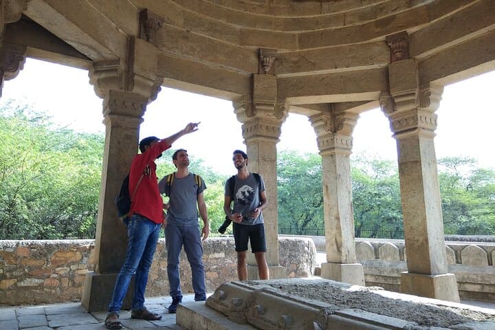Lodhi Walk: Art, History & Stories of Lutyens' Delhi photo 4