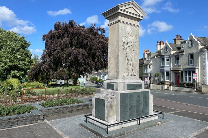 Keswick Self-Guided Walking Tour: Derwent Water, Pencil Museum & Historic Market photo 3