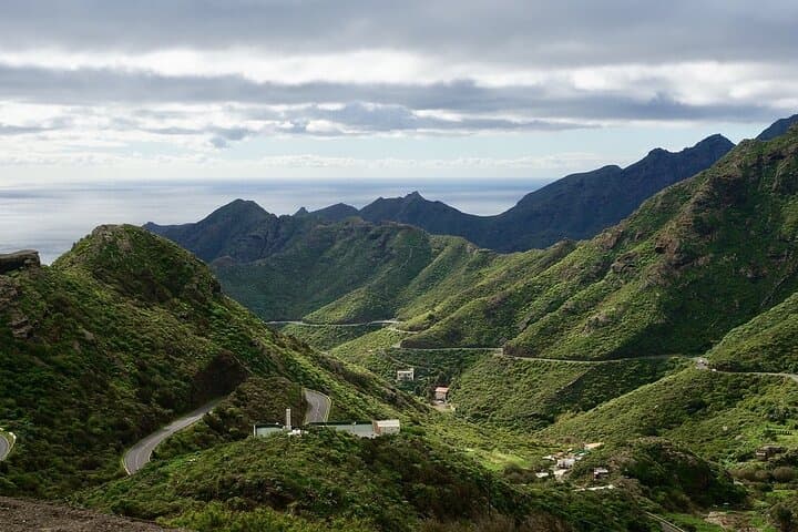 Private Full-Day Tenerife Highlights Tour: Teide, La Laguna & La Orotava