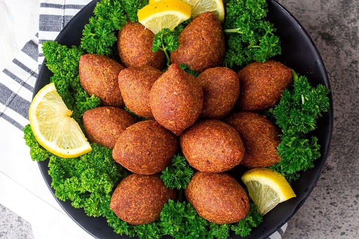Beirut Street Food Tour: Half-Day Culinary Walk Through Gemmayzeh & Mar Mikhael photo 3