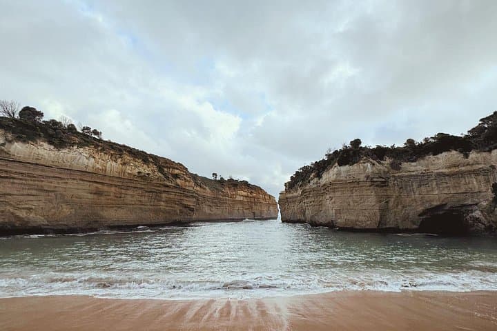 Deluxe Great Ocean Road Private Tour — Twelve Apostles, Otways & Wildlife photo 3