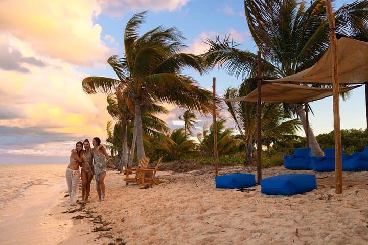 Cancun Private Island Yacht Charter: All-Inclusive Luxury Day Trip photo 3