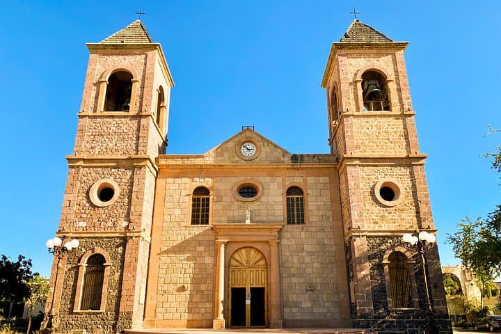 La Paz Day Tour: Balandra & El Tecolote Beaches with Historic Center Walk photo 3