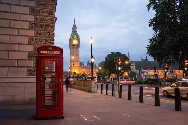 Central London to Heathrow Private Transfer — Door-to-Door Chauffeur Service