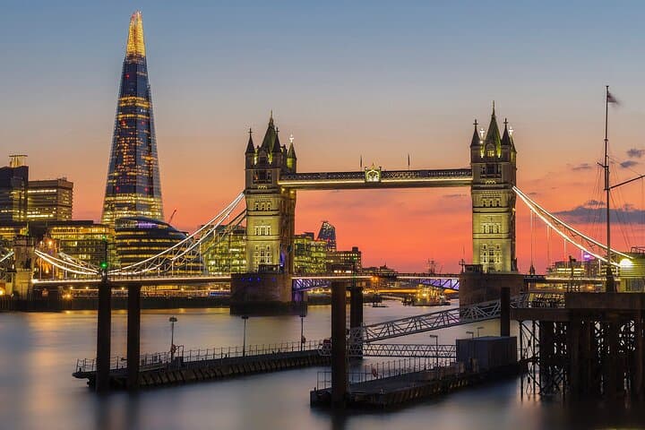 Central London to Heathrow Private Transfer — Door-to-Door Chauffeur Service photo 3