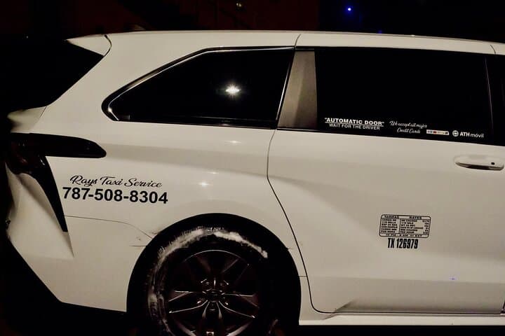 Private Taxi Between Arecibo and San Juan Airport (SJU) — Door-to-Door Transfer photo 2