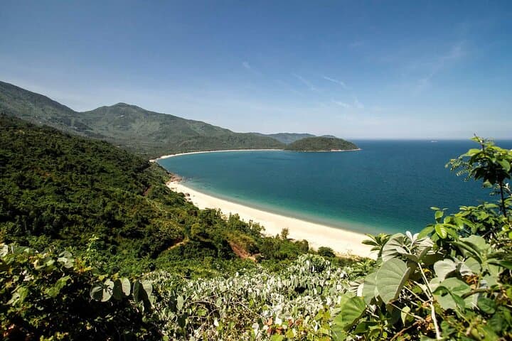 Da Nang — Hue — Hoi An: Hai Van Pass Scenic Transfer with Lang Co & Lap An Stops photo 3