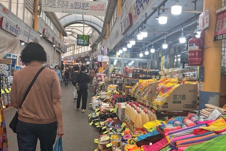 Gyeonggido Bucheon Gimpo Day Tour: Hanok Village, Aegibong Peace Park & La Veniche photo 6
