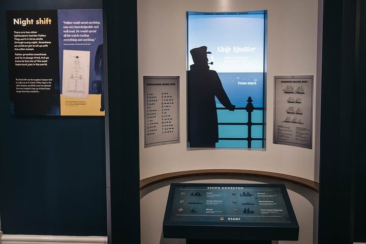 Cape Naturaliste Lighthouse Fully-Guided Tour — Dunsborough Coastal Views & Lightkeepers' Museum photo 5