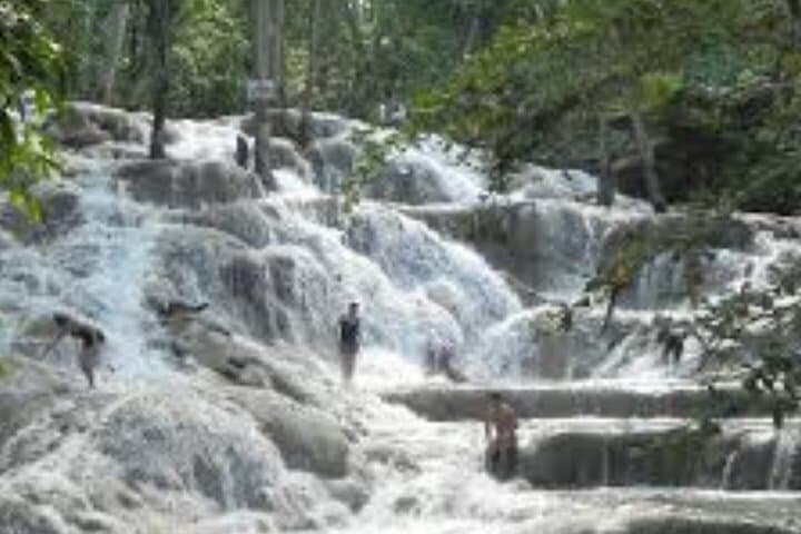 Climb Dunn’s River Falls: Day Trip from Montego Bay to Ocho Rios photo 5