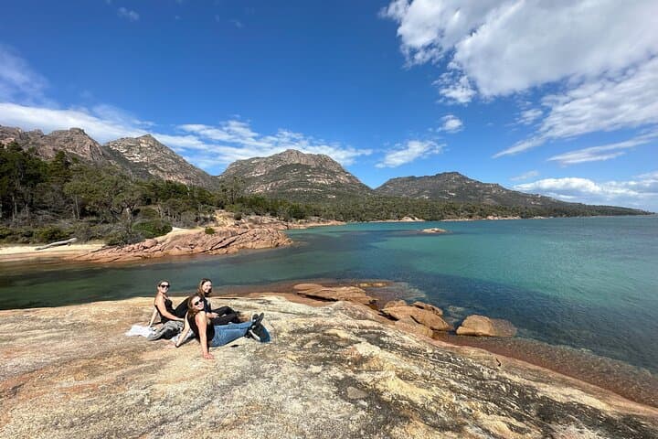 6-Day Tasmanian Explorer: Cradle Mountain, Freycinet & Bay of Fires from Hobart